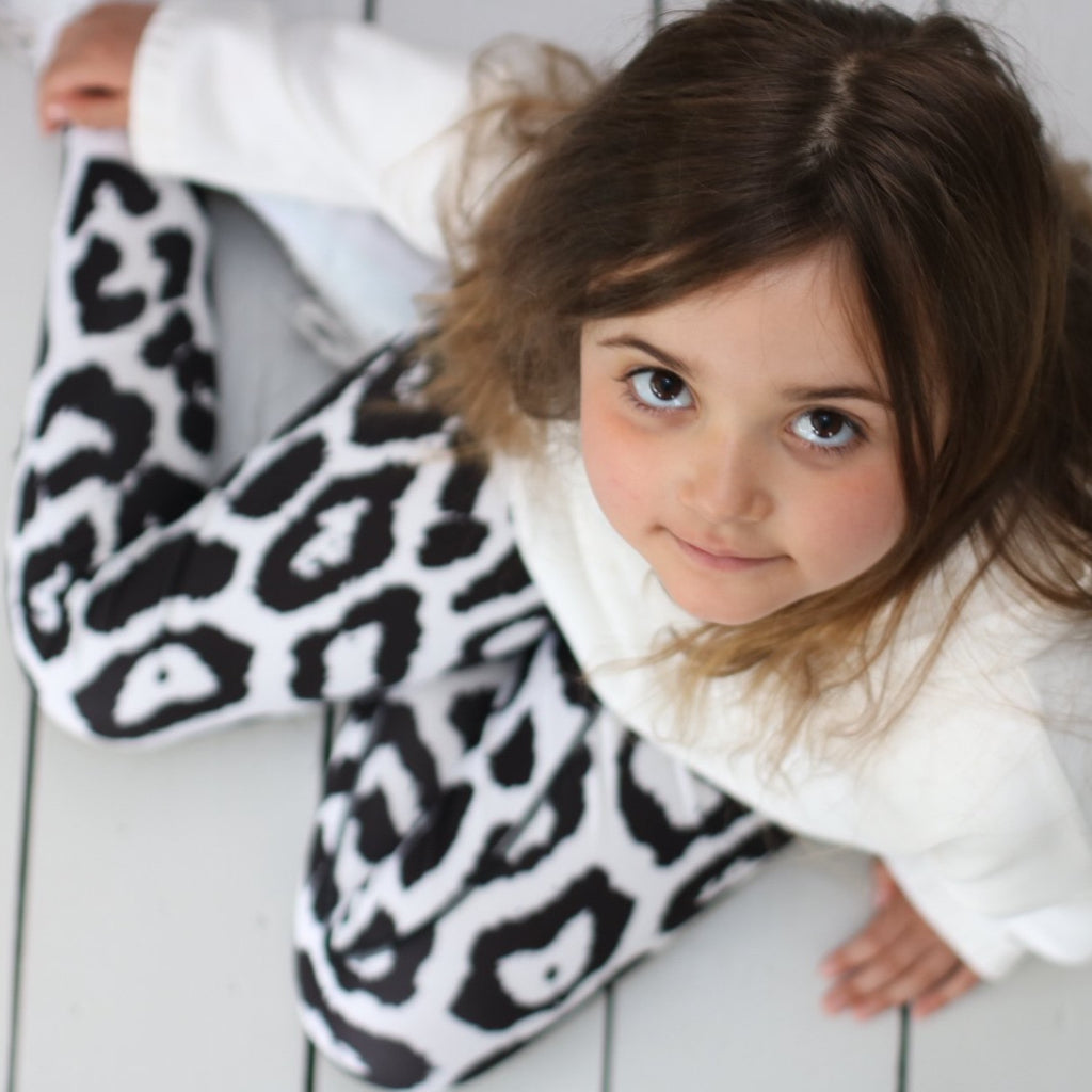 Snow Leopard Leggings - Girls